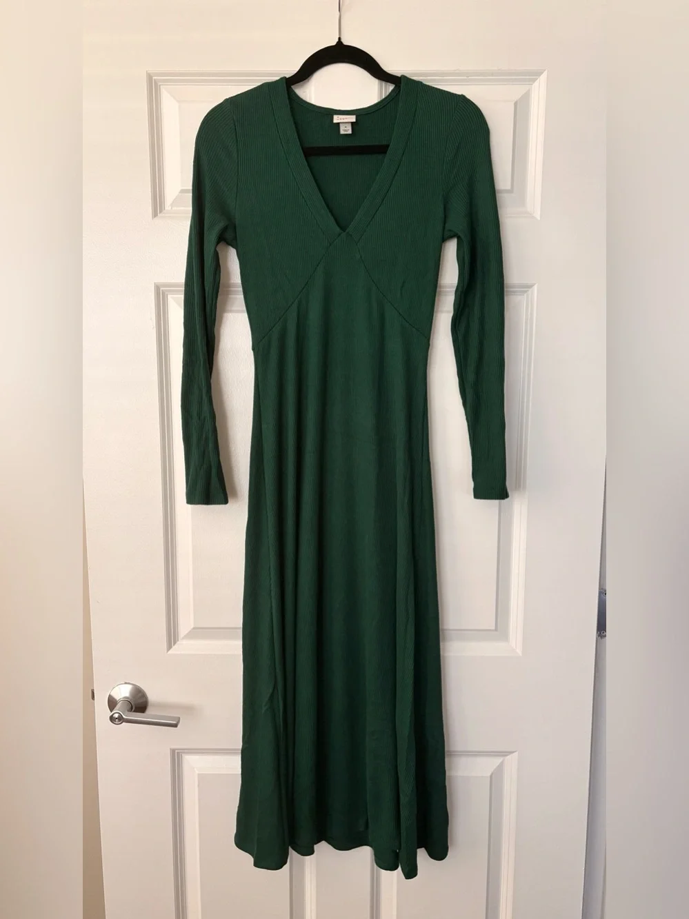 A New Day Dark Green Long Sleeve V-Neck Maxi Sweater Dress